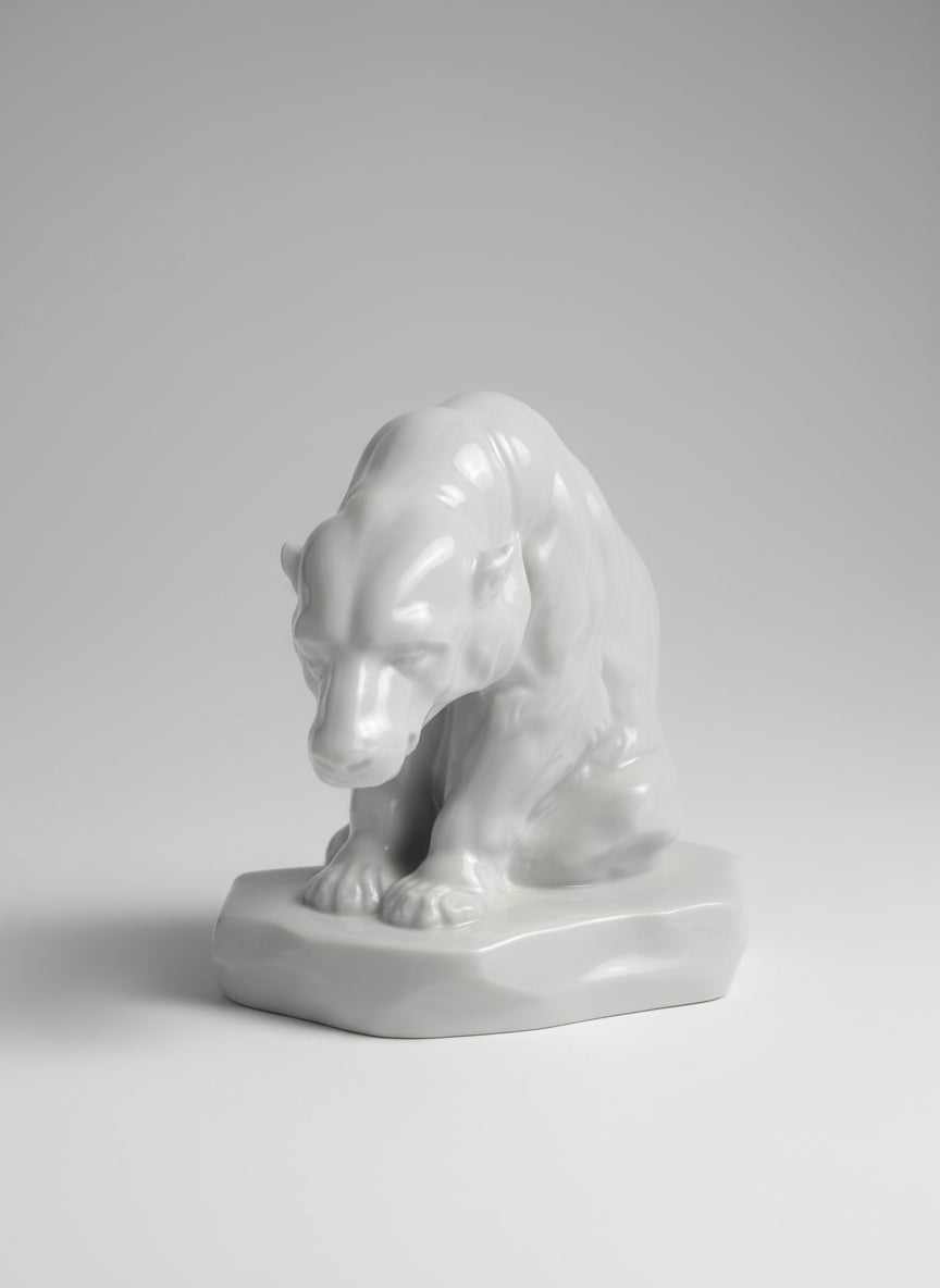 Herend Porcelain Polar Bear Figurine – Model 5367, Design by Béla Markup, Hungary (8.5 × 7.5 cm)