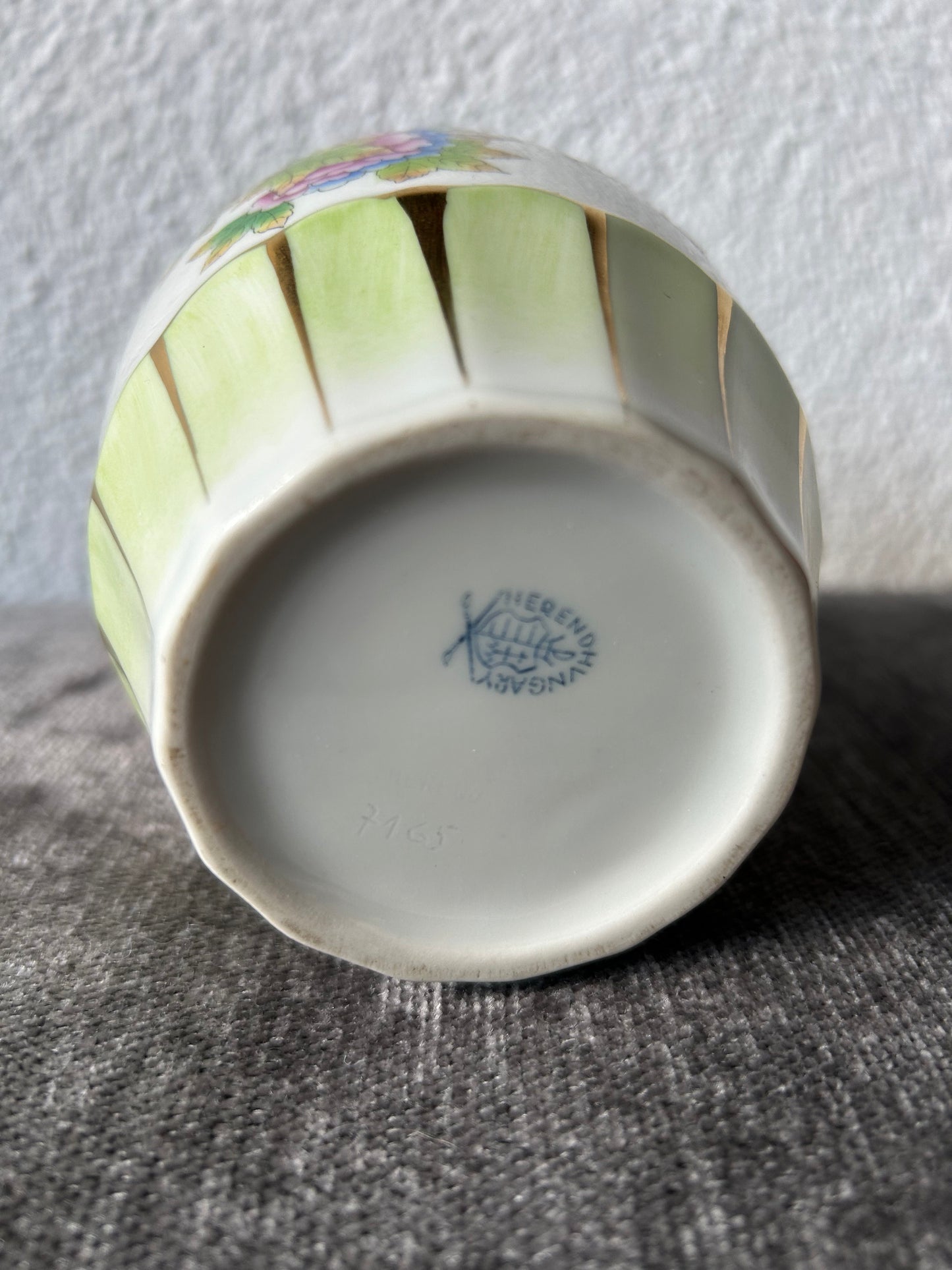 Herend Victoria Vase small