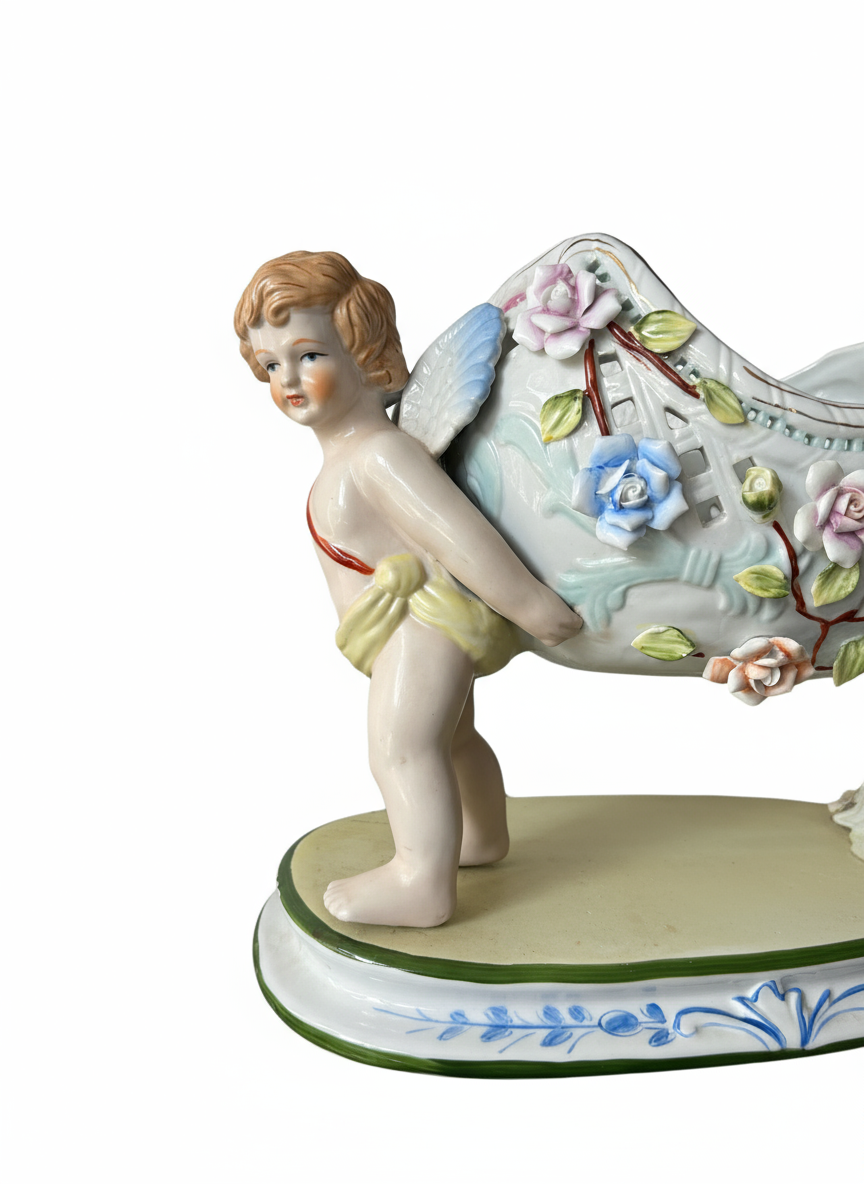 Cherub figurine with white background - Image 5